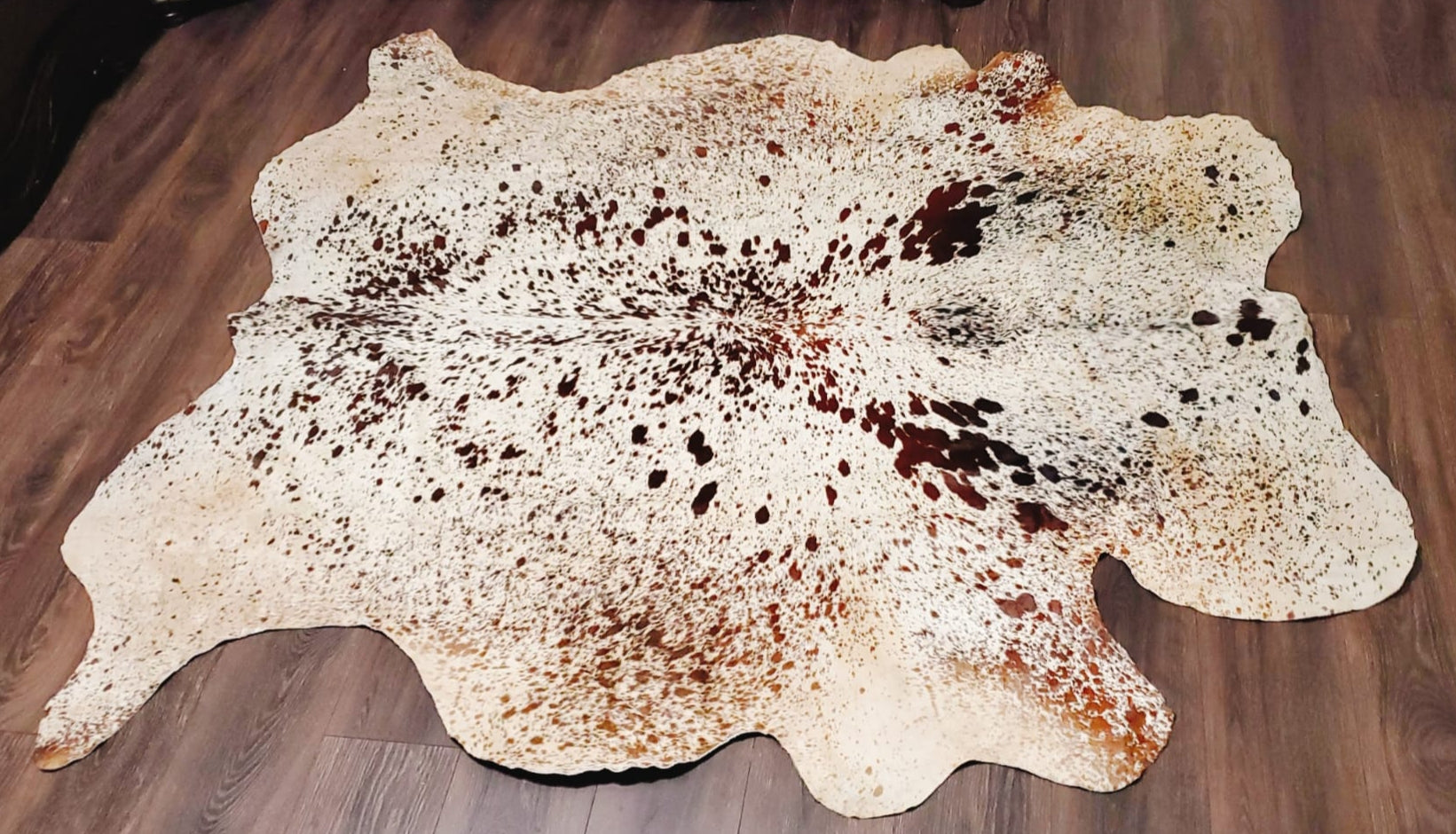 Real Tricolor Cow Skin Area Rug Hair on Leather Hide 6.5 ft X 6.5 ft - 45 x 45 sq.ft Approx. Multicolor Led Lights, Motion Sensor, USB & Battery Power Option