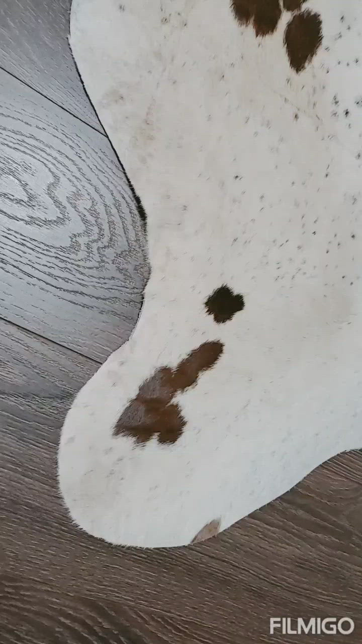 Premium Quality Real Tricolor Cowhide Rug Leather/ Cow Skin Area Rug Hair on Leather Hide 6 ft X 6 ft - 36 x 36 sq.ft Approx. (Tricolor 15)